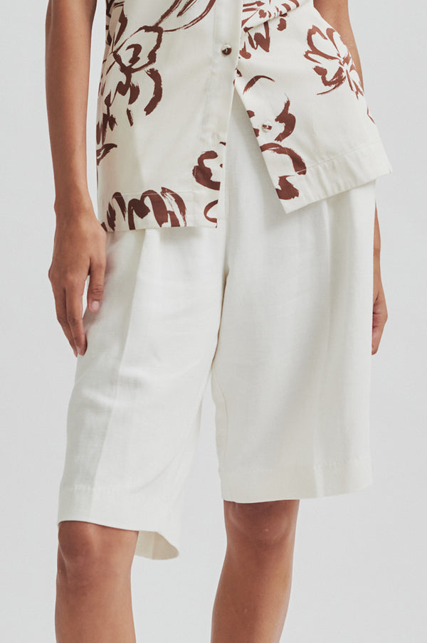 Lino Shorts