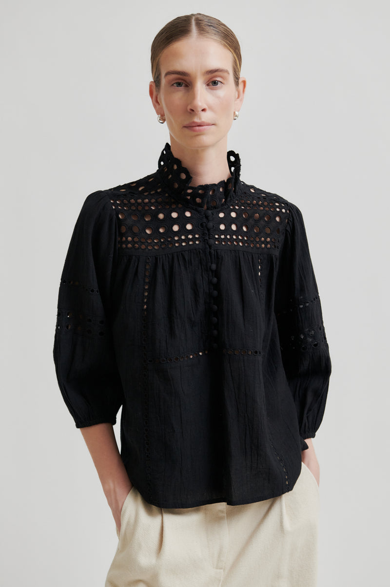 Brunie Blouse